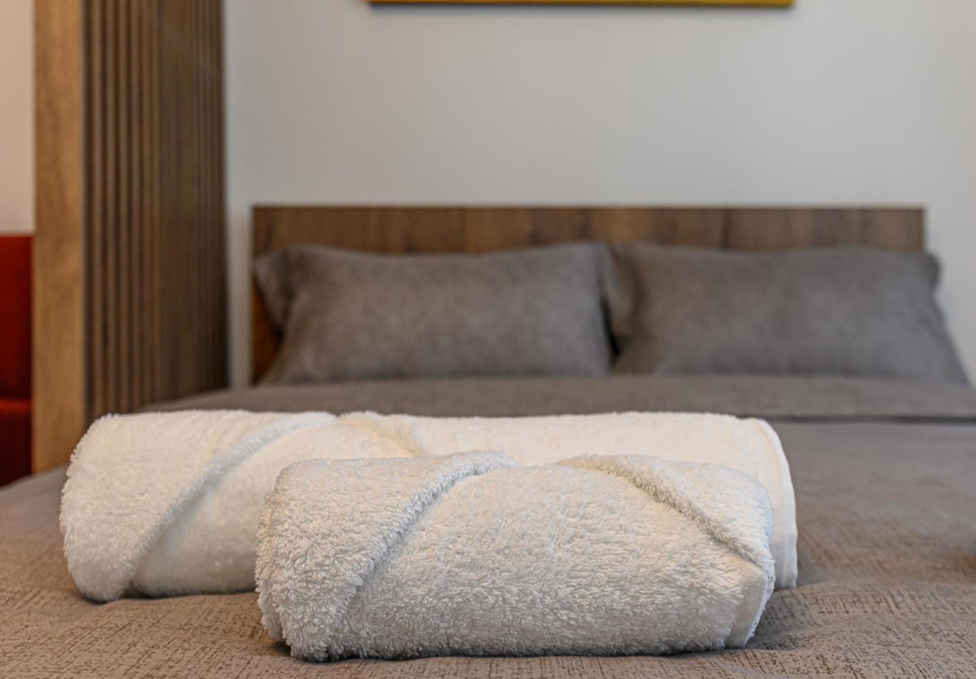 Luxury Landing Apartments Complex Qualis Braşov Dış mekan fotoğraf
